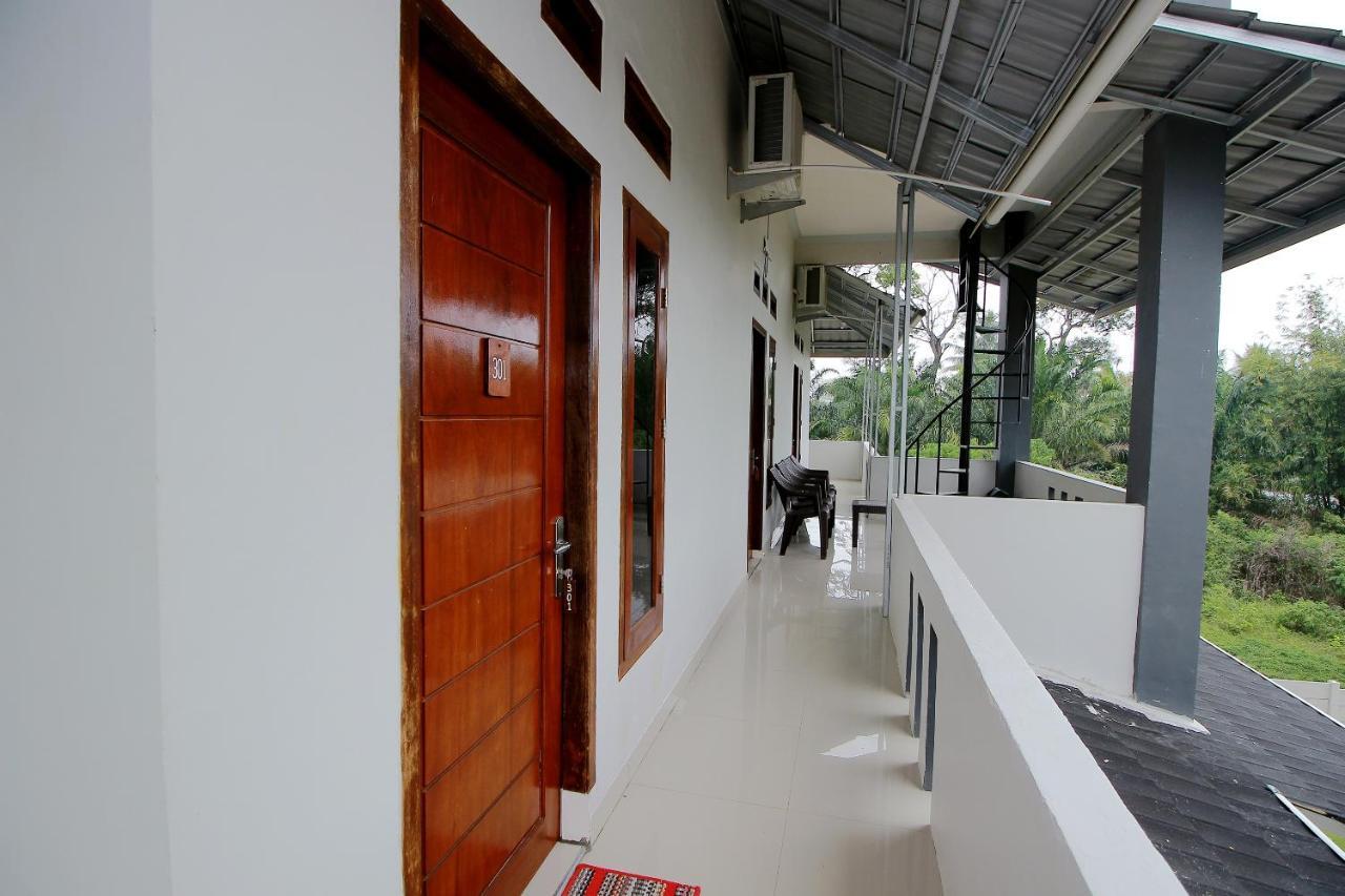 Oyo 739 Guest House Si Kancil Bengkulu Buitenkant foto